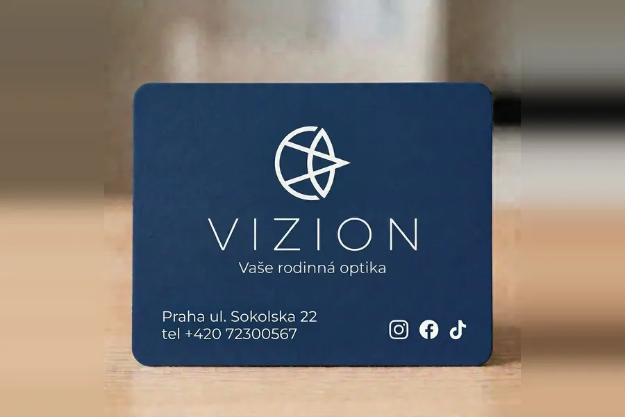 Темно-синя візитівка